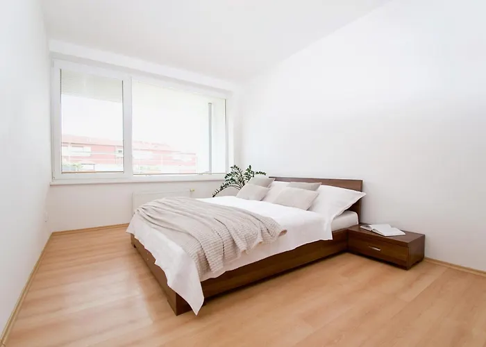 Modern Flat, Balcony, Garage Apartmán *