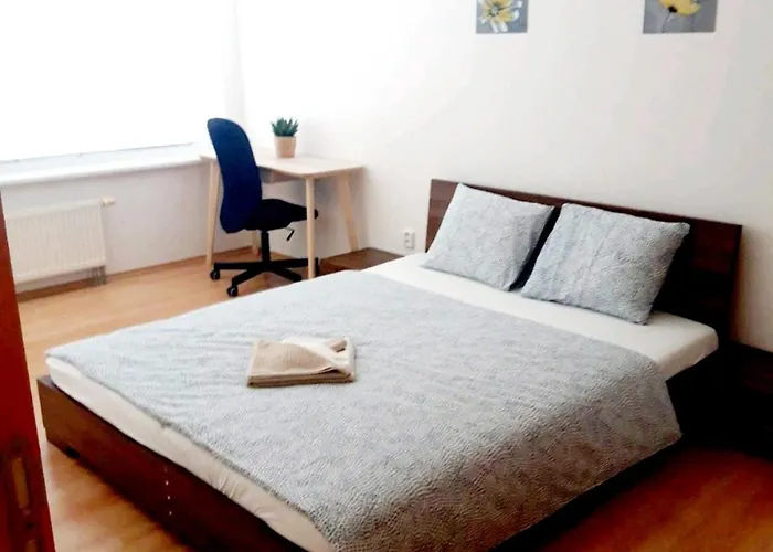 Апартаменти Modern Flat, Balcony, Garage *